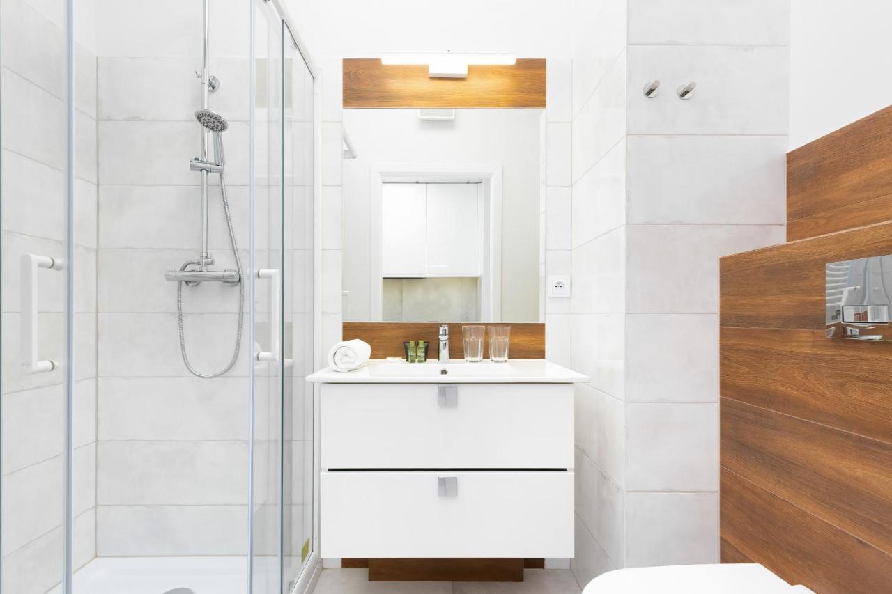 Apartments With Parking Warsaw Business Center By Noclegi Renters المظهر الخارجي الصورة