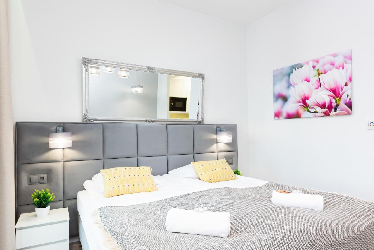 Apartments With Parking Warsaw Business Center By Noclegi Renters المظهر الخارجي الصورة